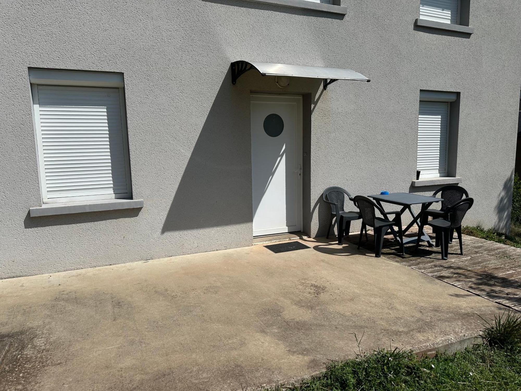 Jsj Rodez Exterior foto